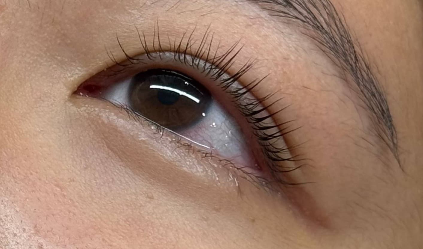 Lash lift and tint at SkinBar Singapore